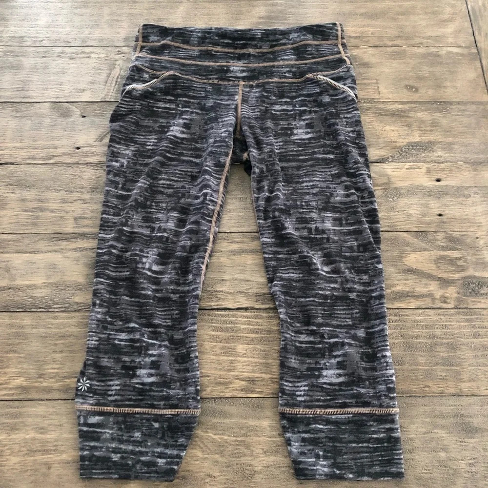 Athleta Womens Small S Paint Bucket Relay Capri Cropped Leggings Mesh Reflective